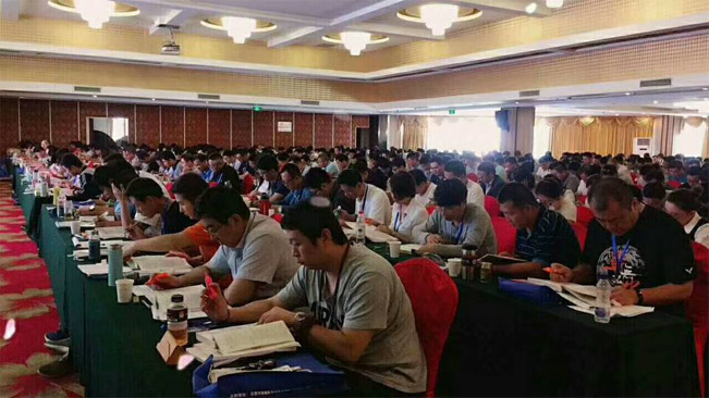 2017<a href=http://m.zhangshixu.cn/ target=_blank class=infotextkey>大立教育</a>一級建造師脫產集訓班上課圖1.jpg
